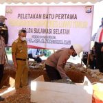 Kapolda Sulsel Letakkan Batu Pertama Pembangunan Polres Lutim Dan Resmikan Rusun Polres Lutim