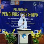 Andi Nuralmira Saraswati Chalik, Ketua Osis SMP Islam Al Azhar 24 Makassar Yang Baru.