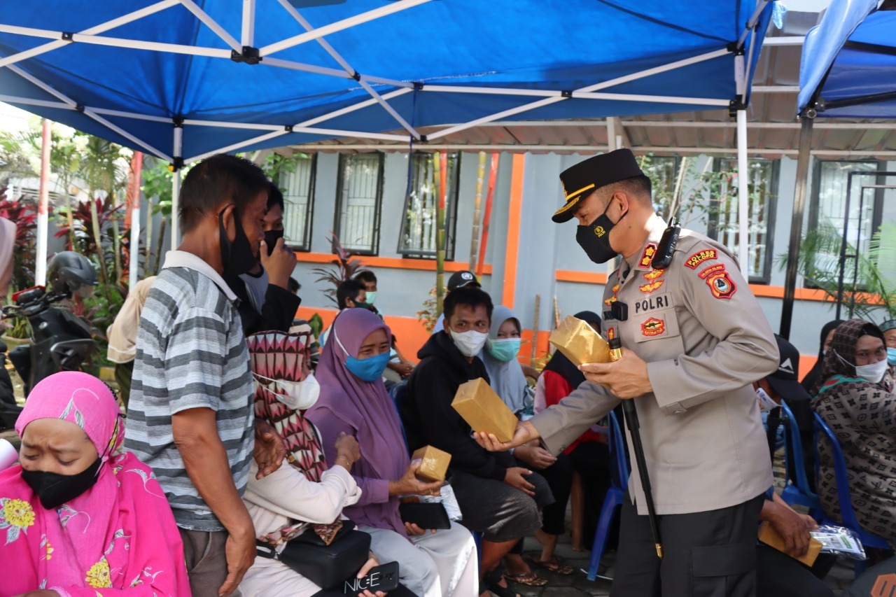 Kapolres Palopo Sediakan hadiah untuk warga yang inigin Vaksinasi (Poto Humas Polres Palopo Untuk Rakyatsulbar.com)