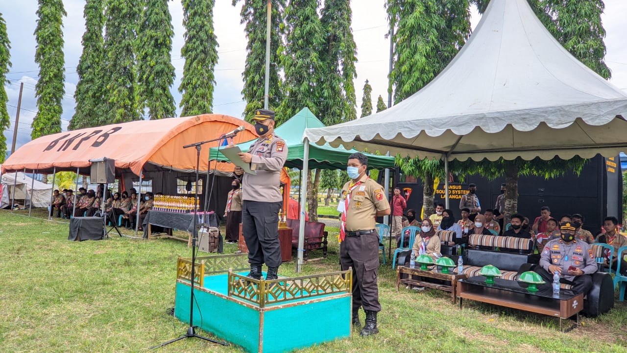 Wadir Binmas Polda Sulbar buka secara resmi kegiatan Aksi Penggalang II se- Sulbar yang di gelar oleh Prasbhara Daerah Polda Sulbar (Poto Firdaus)