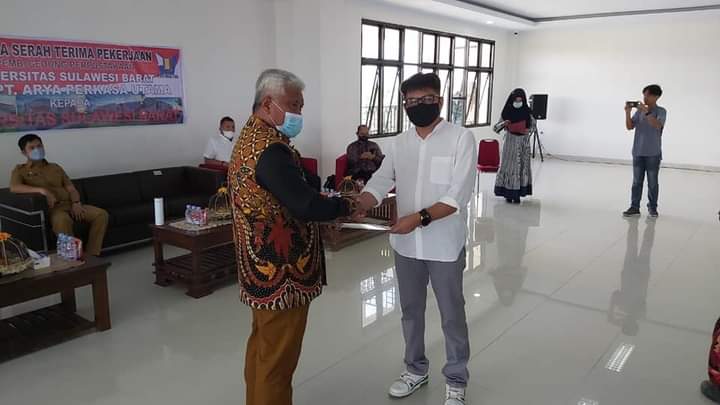 PT. Arya Perkasa Utama, Akhirnya secara resmi di serahkan ke pihak Kampus Unsulbar