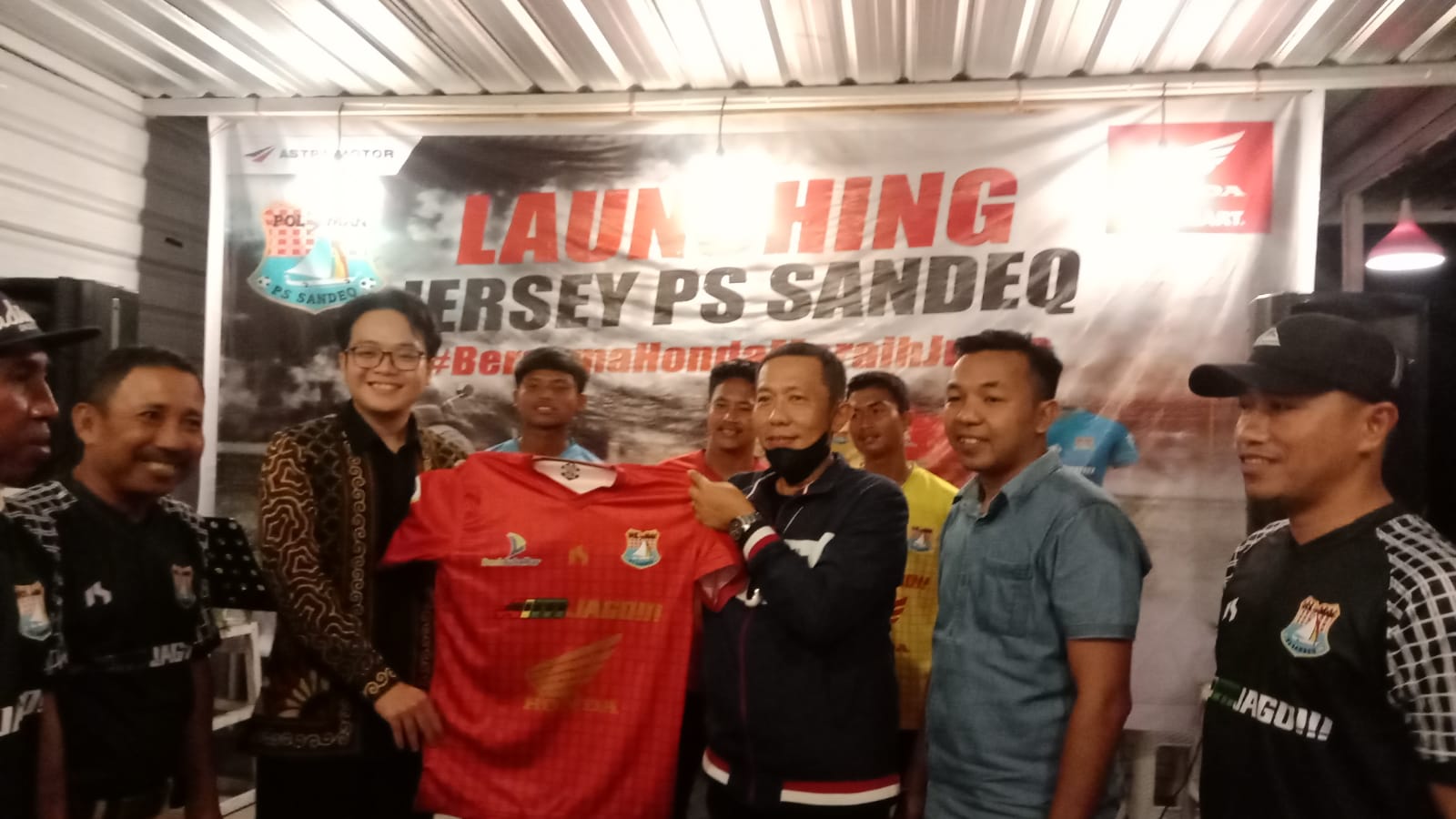 PS Sandeq Polman Launching Jersey pun berlangsung meriah di Ar Cofee, Selasa (25/1/2022) Malam.