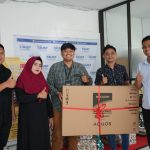 Kalla Toyota Trust Kembali Serahkan Hadiah Untuk Para Pelanggan