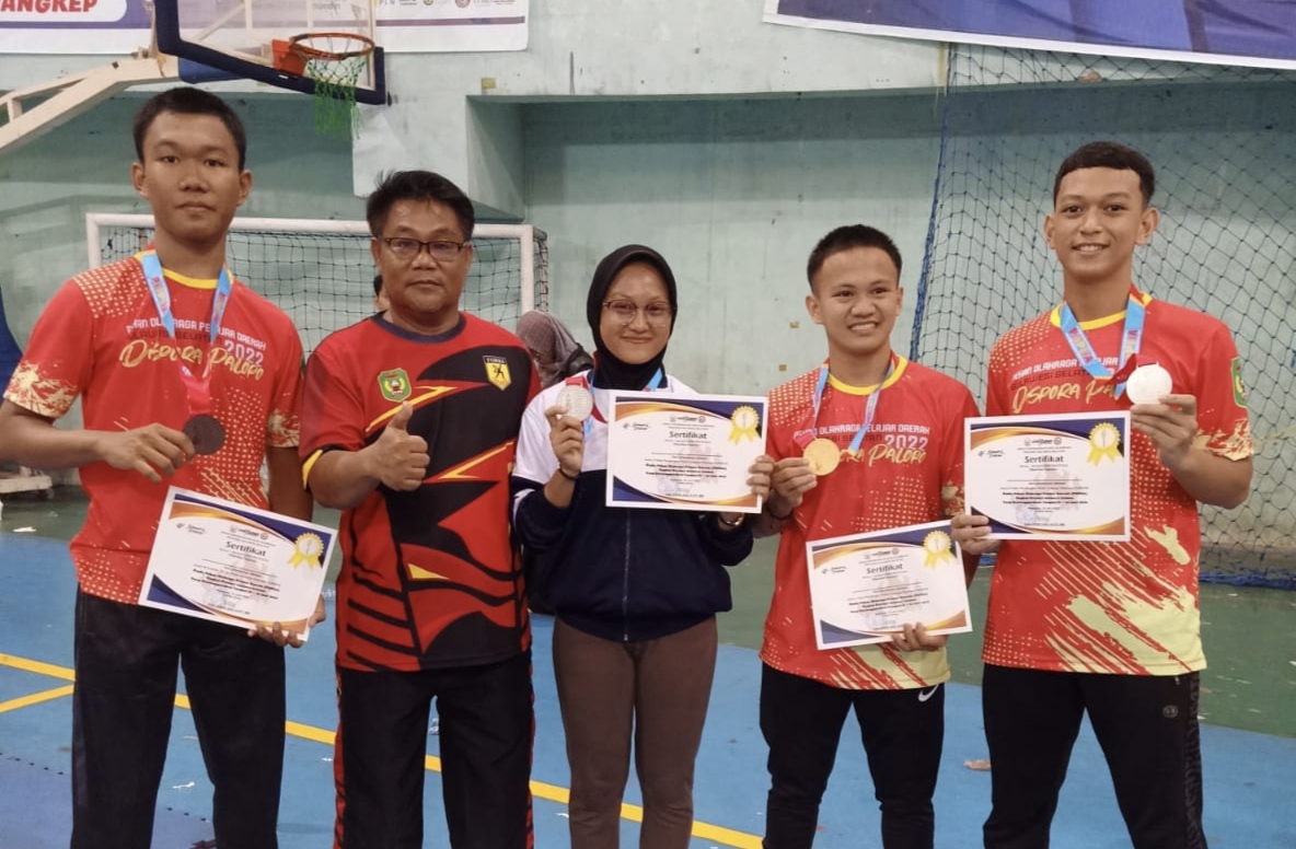 Kontingan Kota Palopo menambah 1 medali perunggu dari Kelas Kumite,