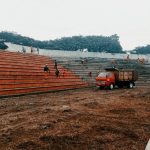 DLHK Mamuju Terjunkan Puluhan Personel, Stadion Manakarra Mulai Bersih