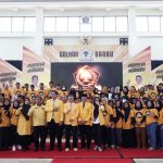 Taufan Pawe Lantik Pengurus Golkar Barru