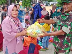 Koramil dan Polsek Tinambung Salurkan Bantuan Dari Sulteng Untuk Korban Banjir Di Tinambung