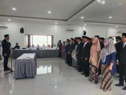 55 Anggota PPK Mamuju Resmi di Lantik