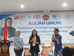 Eko Patrio, Natalie Holscher dan Baby Zee Sharing Pengalaman dengan Mahasiswa Unimaju