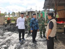 Pasca Kebakaran H. Syafrudin Baderung Kunjungi Pondok Pesantren Darul Quran Wal Hadits Nadhlatul Wathan Gentungan Mamuju