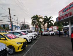 BERITA FOTO: Kalla Toyota Mamuju Gelar Bazar Ramadan