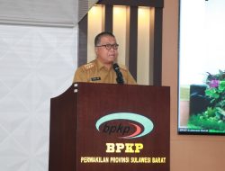 Sekprov Sulbar Buka Workshop Evaluasi Pengelolaan Keuangan dan Pembangunan Desa