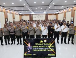 Kunker Ke Polres Bone, Kapolda Sulsel Berikan Arahan Kepada Personel Polres Bone.