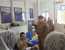 Pasca Libur Lebaran, Semua Pegawai Disperpus Mamuju Hadir Tepat Waktu