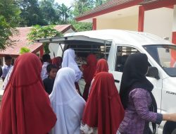 Tingkatkan Minat Baca, Dispusip Mamuju Hadirkan Perpustakaan Keliling di SDN Pahhlawan