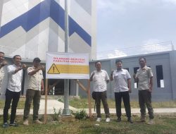 Pasca Pengrusakan di Landscape Manakarra Tower, Dispusip Mamuju dan Satpol PP Pasang Plang Peringatan