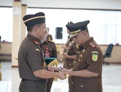 Agus Salim Lantik ASBIN Kejati Sulsel, Kejari Makassar, Luwu dan Kejari Sidrap