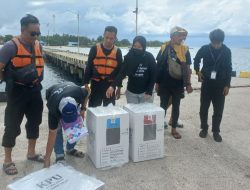 Logistik Pilkada 2024 Tiba di Pulau Ambo