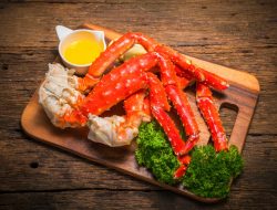 Tren Kuliner Alaska King Crab Melanda, Sensasi Rasa Premium yang Mewah