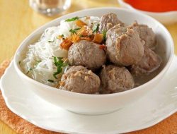 Rahasia Bakso Kenyal dan Gurih, Resep Rumahan yang Mudah Dicoba!