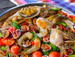 Som Tam Seafood Thailand Hidangan Pedas dan Segar yang Mudah Dibuat