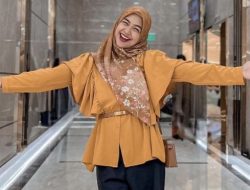 Ria Ricis Ajak Ibu TikTokers Belanja Baju Anak, dari Pasar sampai Mall