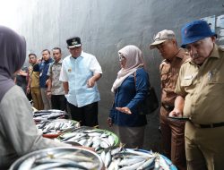 PJ Gubernur Sulbar Bahtiar Bersama Forkopimda Pantau Pasar