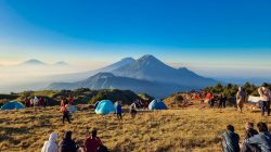 Sunrise Camp Gunung Prau, Jawa Tengah (Dok. KOMPAS)