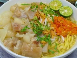 Resep Mie Kocok Sunda, Kenikmatan Kuah Kaldu dan Kikil Empuk